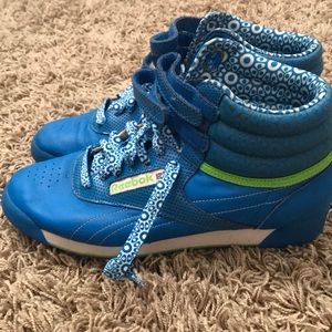 Reebok high tops freestyle tennis shoes